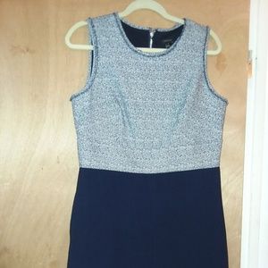 This is a classy and beautiful dress by Ann Taylor